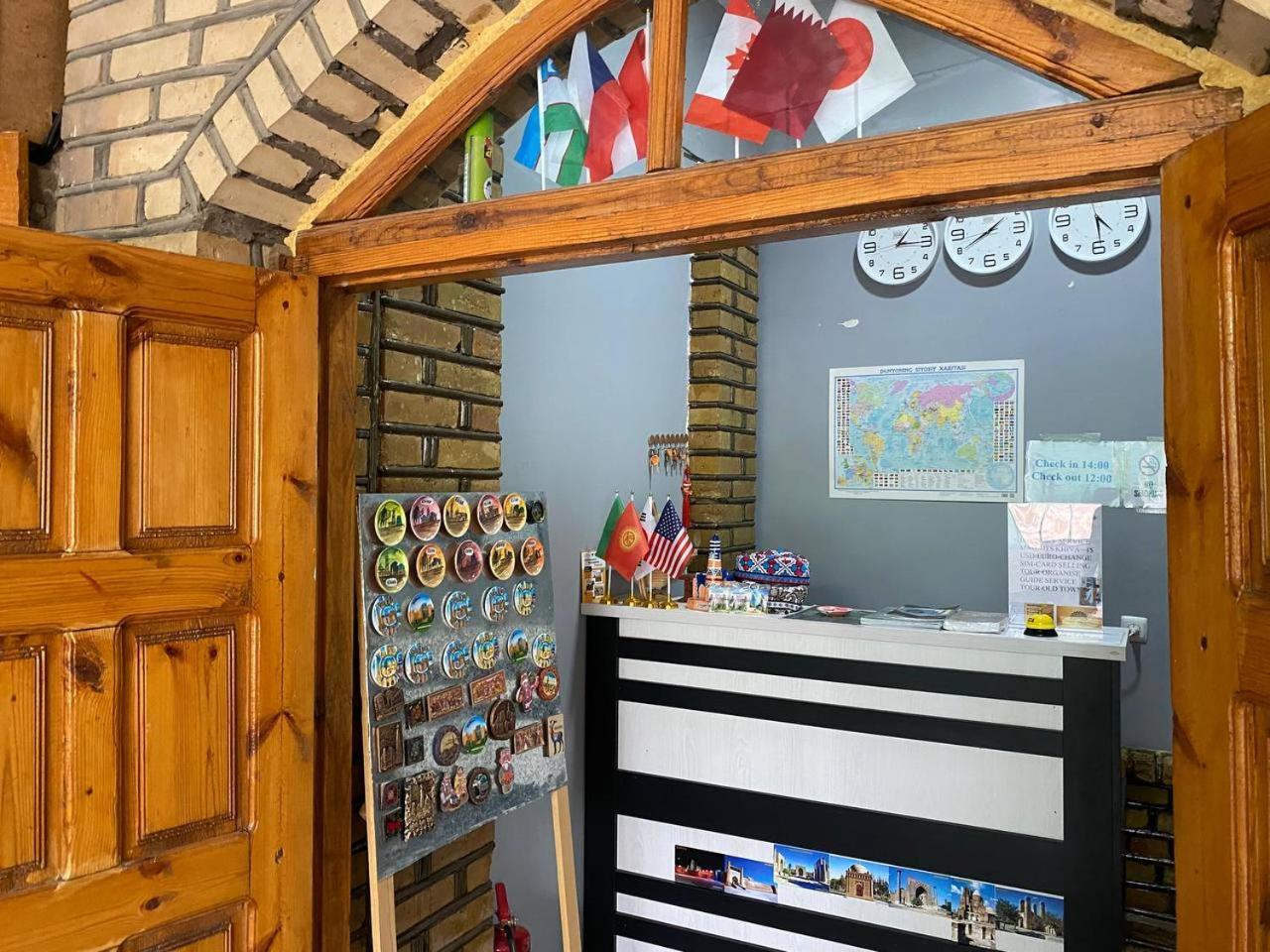 Central Park Hostel Хіва Екстер'єр фото
