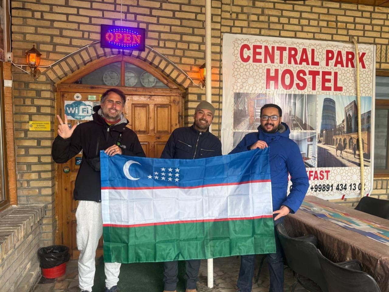 Central Park Hostel Хіва Екстер'єр фото